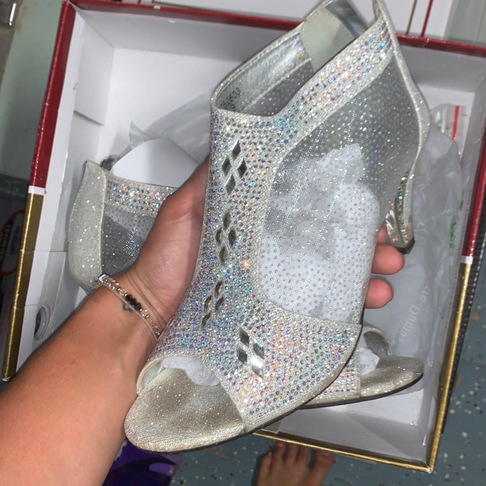 PIERRE DUMAS BOOT HEELS